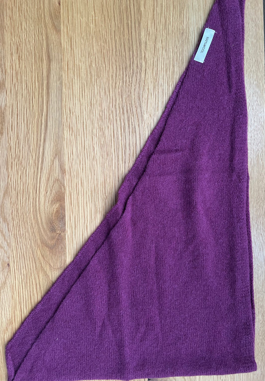 Dreieckstuch aus 100 % Wolle - Beere