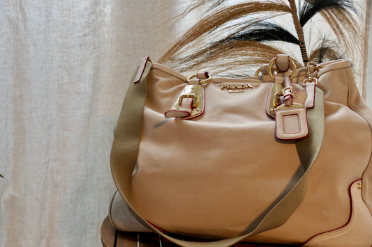 Prada Shopper in Beige – edel & vielseitig