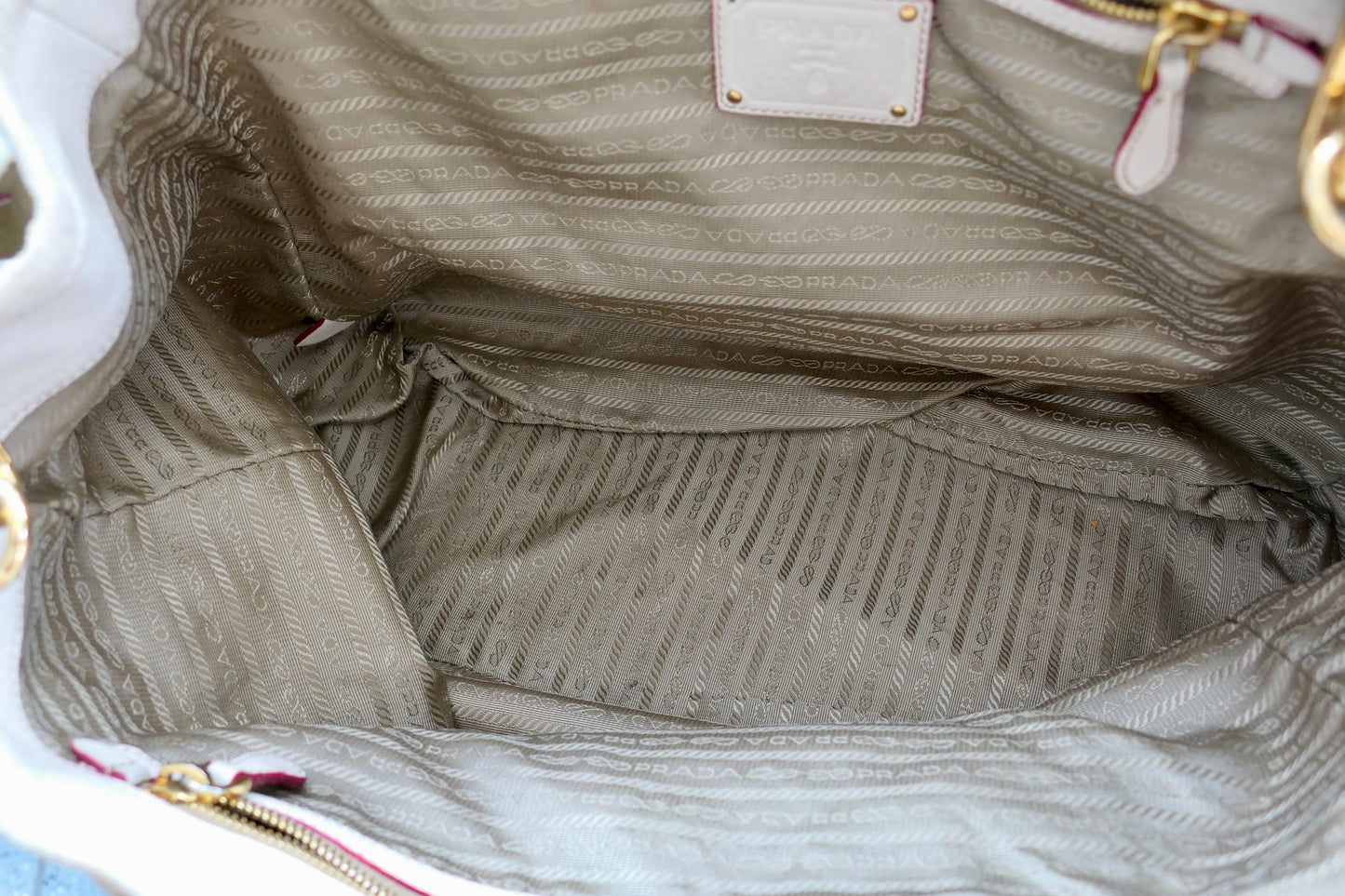 Prada Shopper in Beige – edel & vielseitig