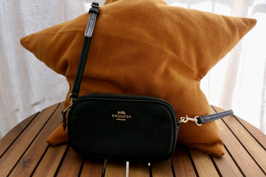 Coach Umhängetasche in Schwarz – leicht, edel & praktisch