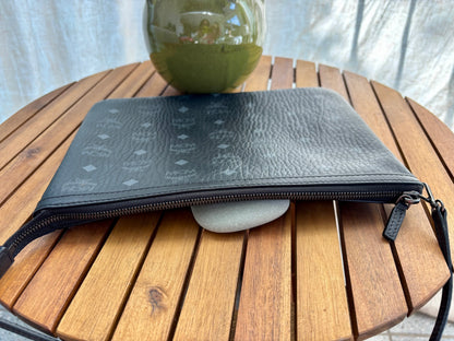 MCM Clutch – zeitlos & elegant